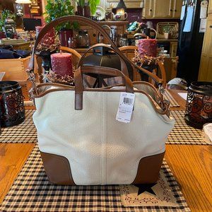 NWT Coach Hadley Leather Bag